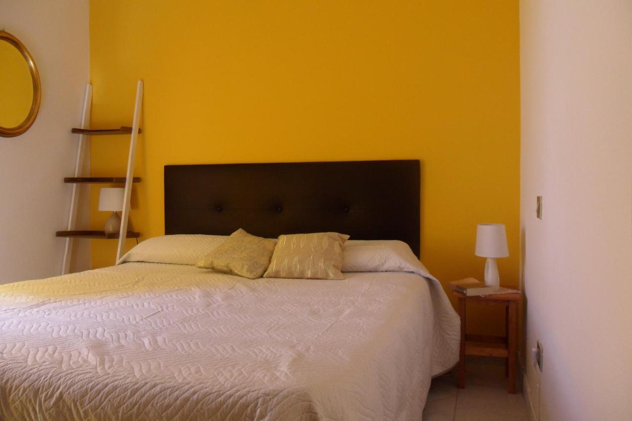 B&B A Casa Di Monica Olbia Extérieur photo