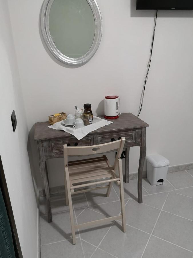 B&B A Casa Di Monica Olbia Extérieur photo