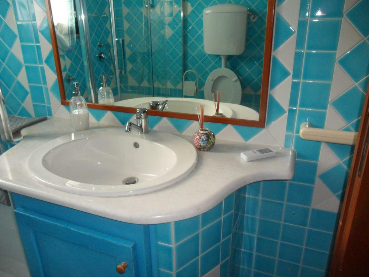 B&B A Casa Di Monica Olbia Extérieur photo